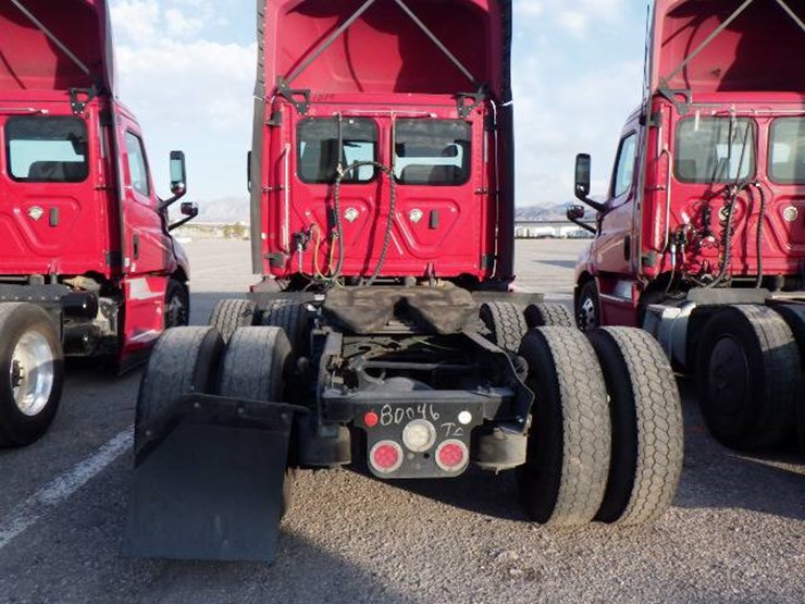2019-freightliner-cascadia-116-image-7
