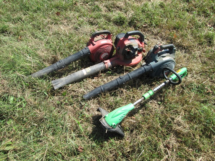 #29466-•-lot-of-power-tools-image-2