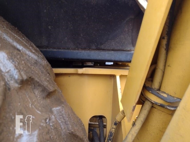 2000-caterpillar-416c-image-24