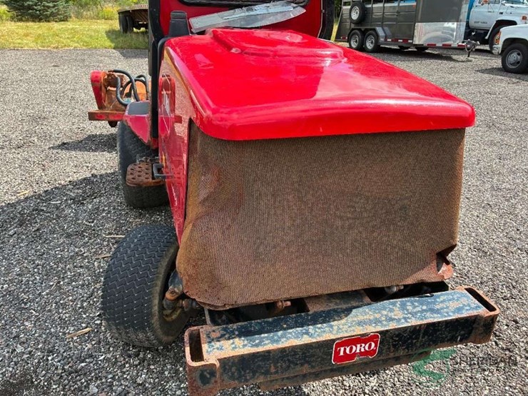toro-groundsmaster-4100d-image-9