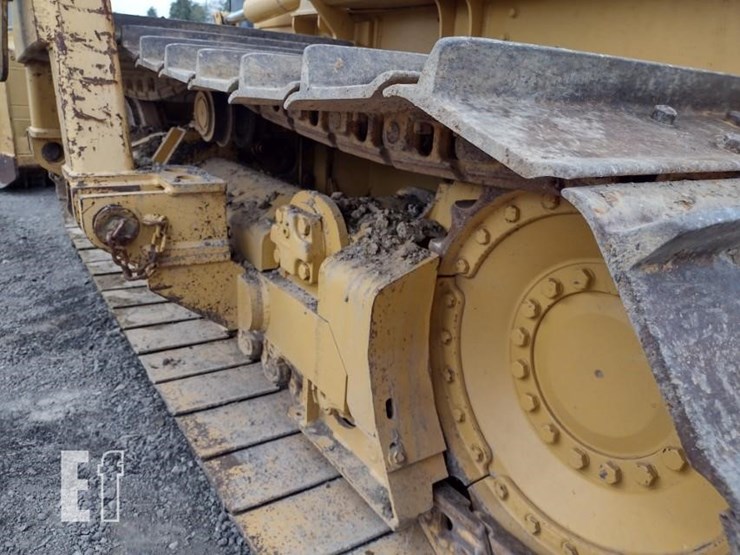 2007-deere-700j-lgp-image-24