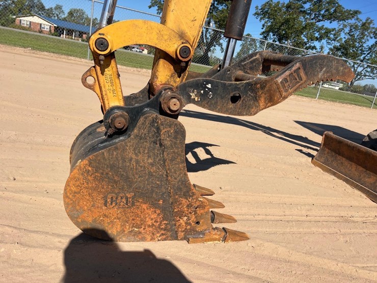 2014-caterpillar-303.5e-cr-image-9