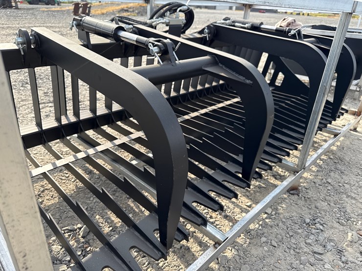 #2080-•-unused-jct-7'-skid-steer-rock-grapple-bucket-inv#-27496-image-7