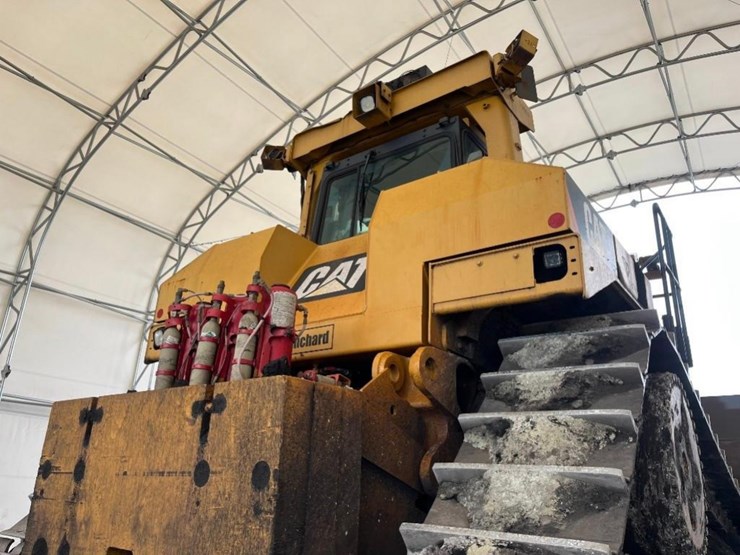 2017-caterpillar-d11t-image-76