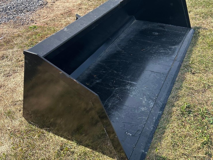 unused-96"-snow-material-bucket-attachment-image-2