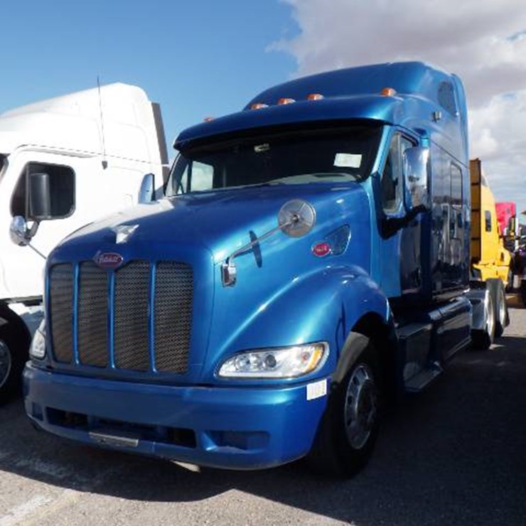 2010 PETERBILT 387