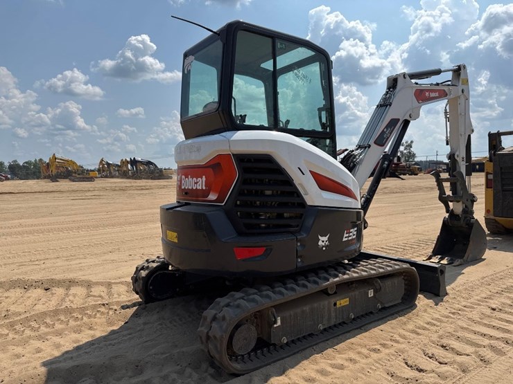 2023-bobcat-e35-image-6