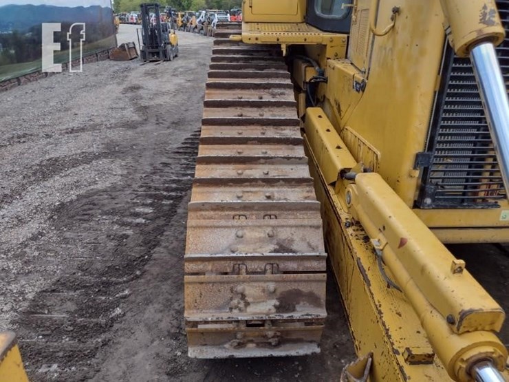 2008-caterpillar-d6t-lgp-image-31