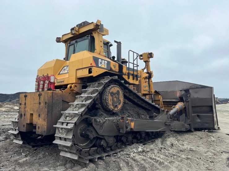 2017-caterpillar-d11t-image-5
