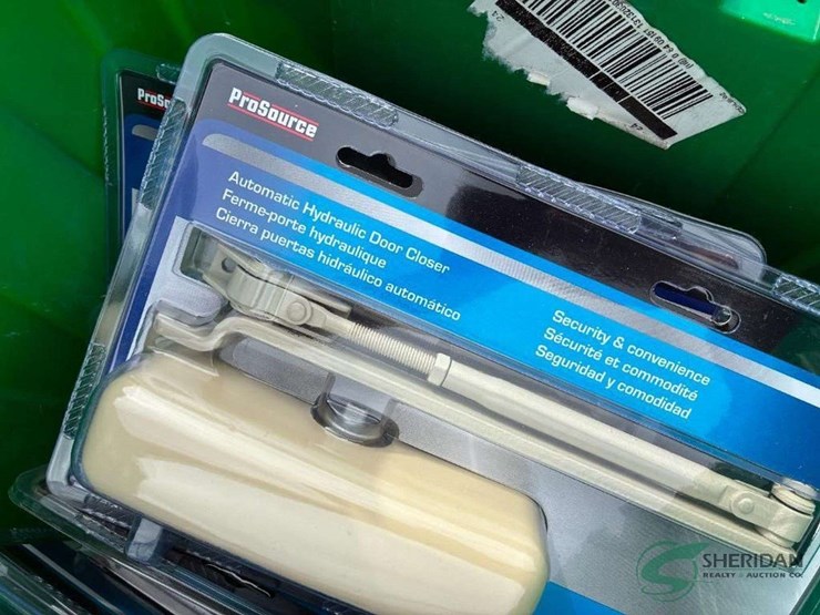 numerous-new-hardware-items-totes-not-included-image-2