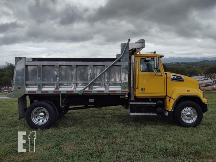 2016-western-star-4700-image-3