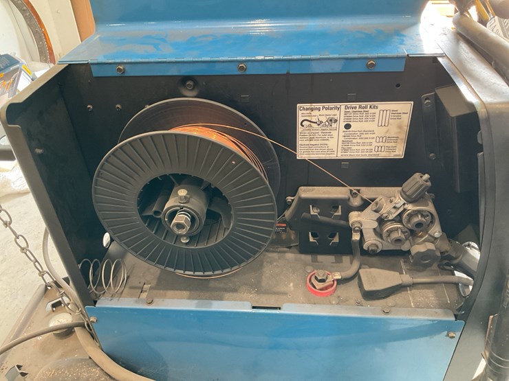 #116-•-miller-welder-252-image-11