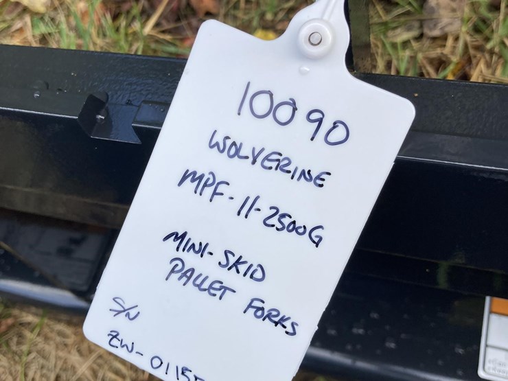 wolverine-mpf-11-2500g-mini-skid-pallet-forks-image-3