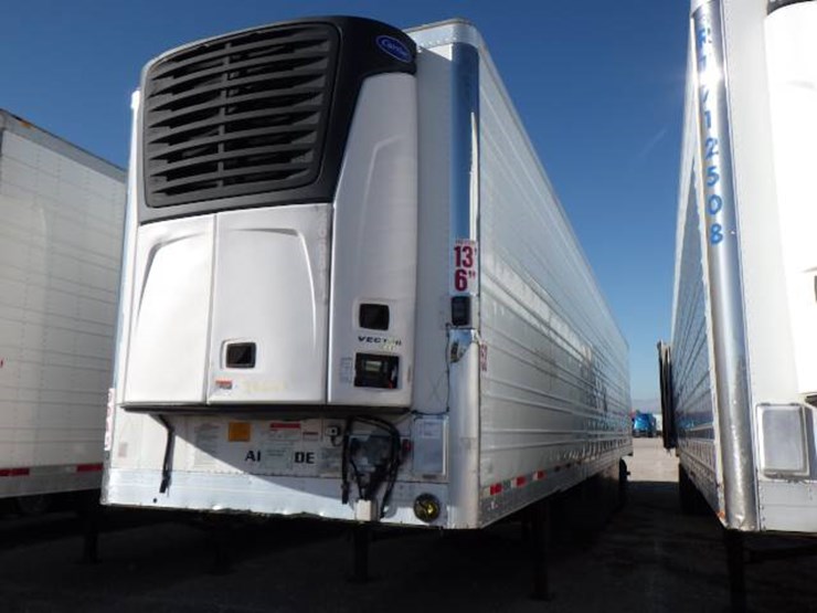 2019-utility-3000r-image-1