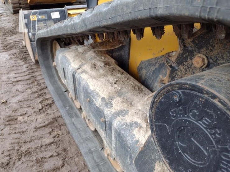 2023-deere-325g-image-22