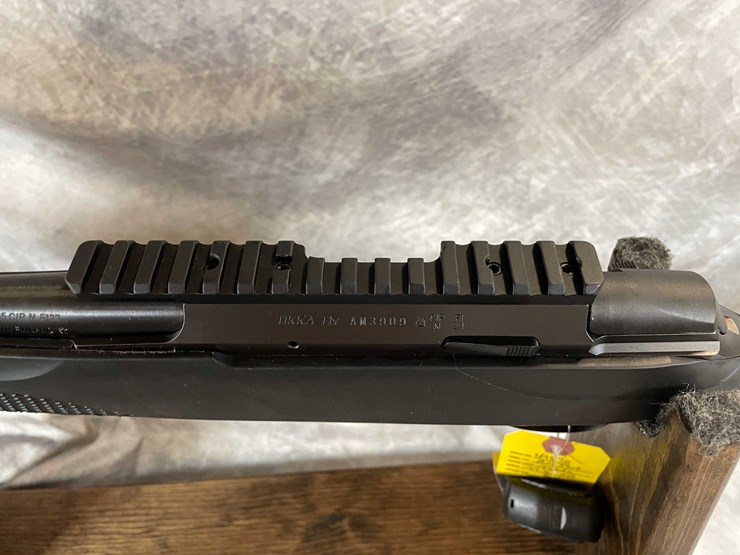 #4853-•-tikka-t1x-sr-17-hmr-bolt-action-rifle,-sn:-am3909-image-27