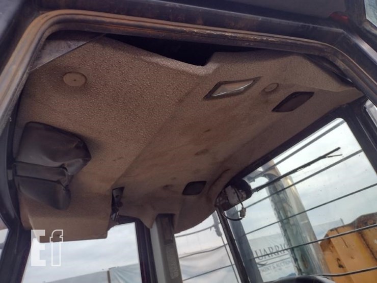 jcb-718-image-14