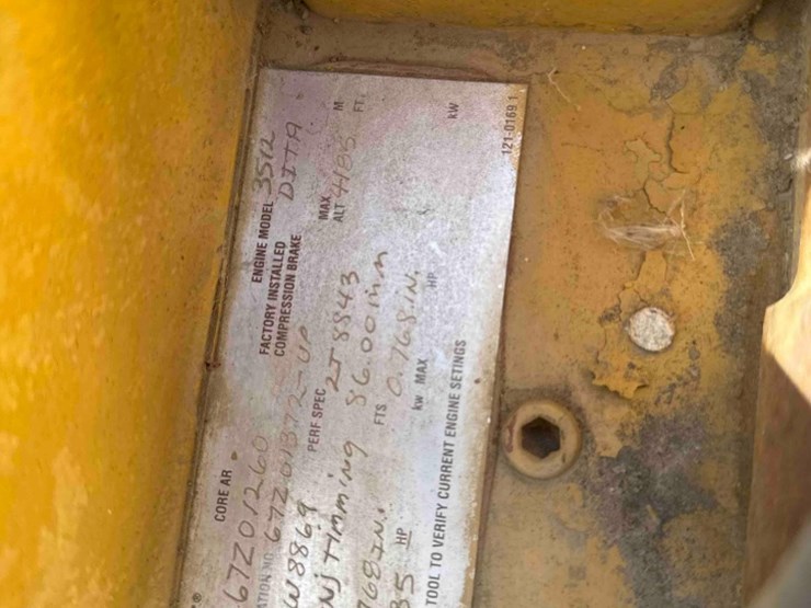 caterpillar-3512-image-11