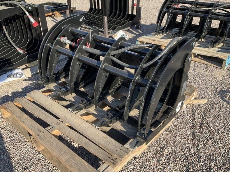 2025-giyi-mclg60-44in-grapple-for-stand-up-skid-image-2