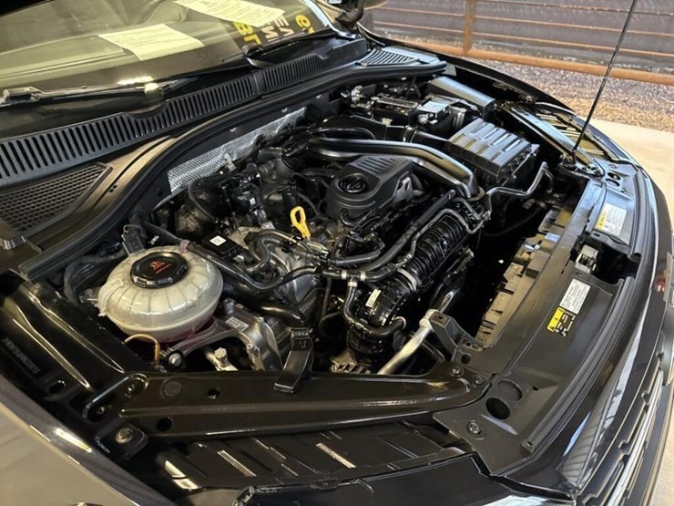 2022-volkswagen-jetta-sport-sdn-image-14