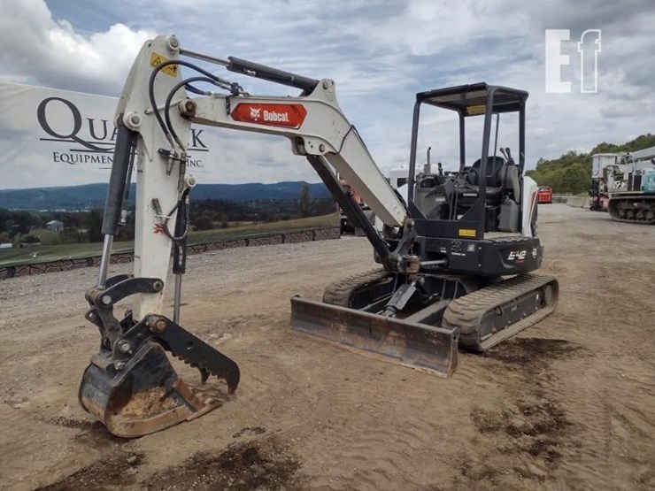 2023-bobcat-e42-image-46