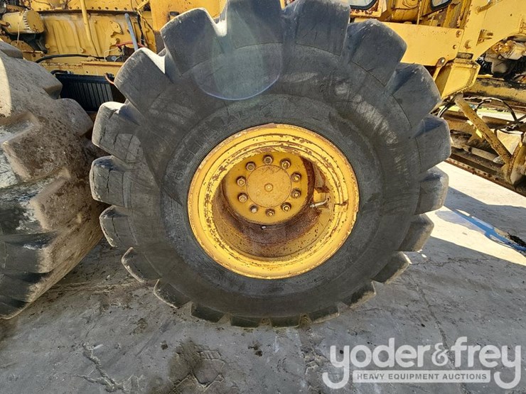 caterpillar-16g-image-10