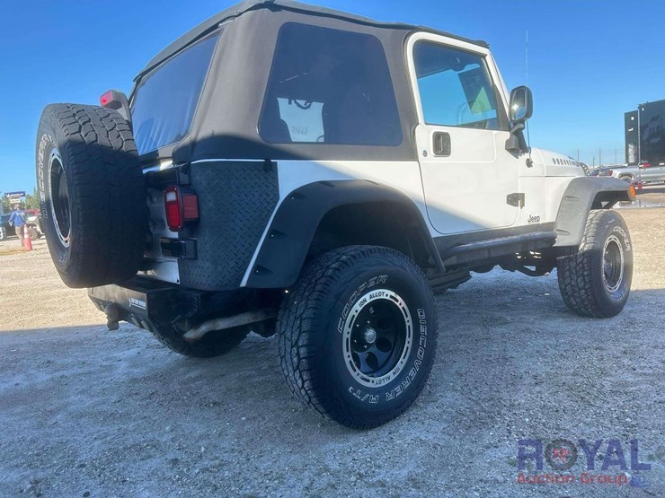 2005-jeep-wrangler-image-3