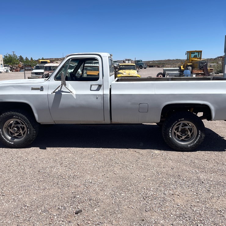 #504 • 1979 Chevrolet Truck (Has NM Title) (Located in Elephant Butte)