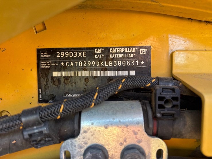 2020-caterpillar-299d3-xe-image-18