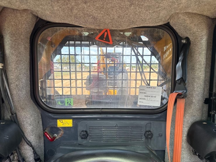 deere-333g-image-33