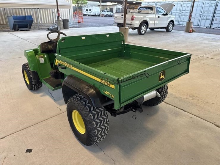 john-deere-gator-tx-image-6