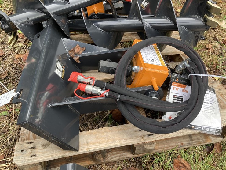 wolverine-mad-12-12d-mini-skid-auger-image-1