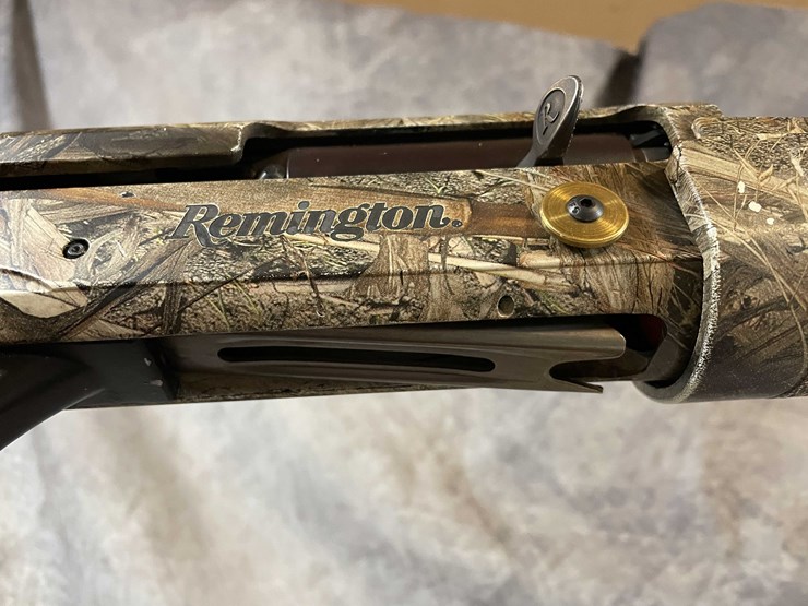 #4826-•-remington-versa-max-12-ga.-semi-auto-shotgun,-sn:-rt92459a-image-10