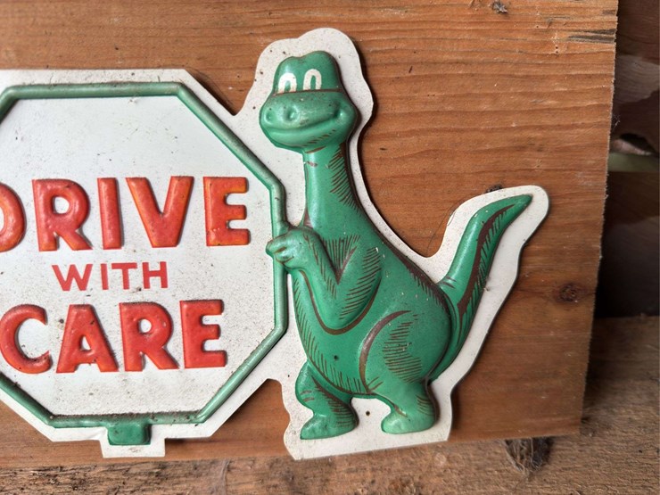 sinclair-dinosaur-image-3