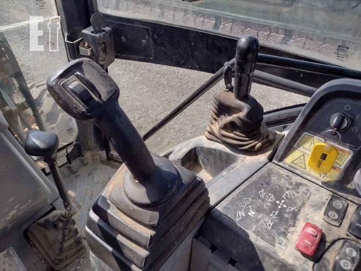 2011-caterpillar-420e-it-image-8