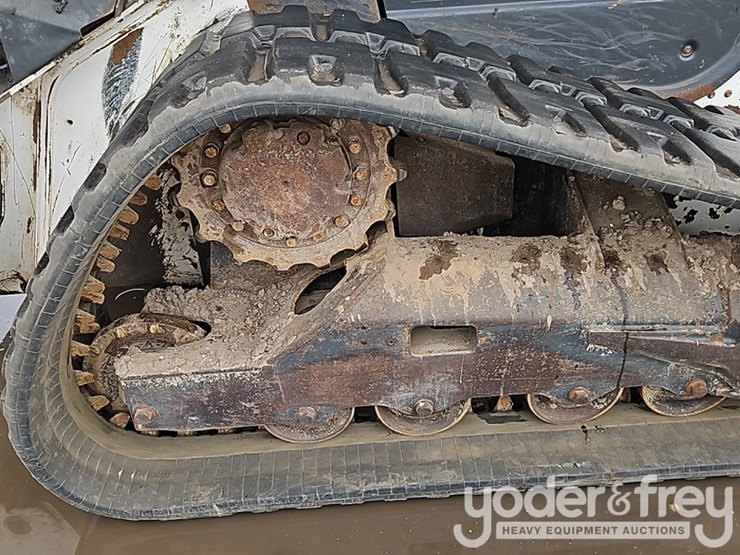 2021-bobcat-t76-image-9