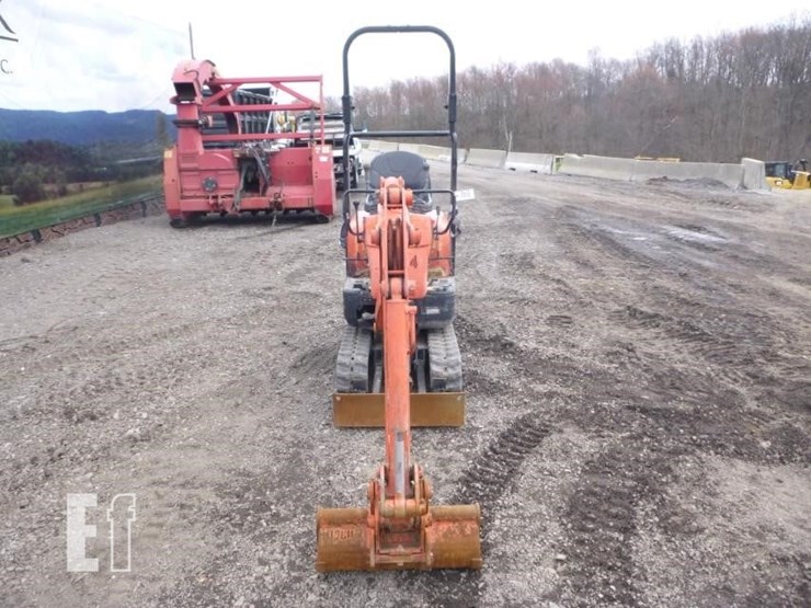 2018-kubota-k008-3-image-2