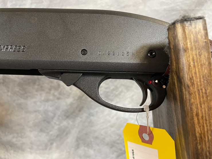 #4859-•-remington-870-express-410-ga.-pump-action-shotgun,-sn:-d42212h-image-28