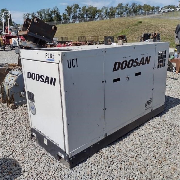 DOOSAN PORTABLE GENERATOR