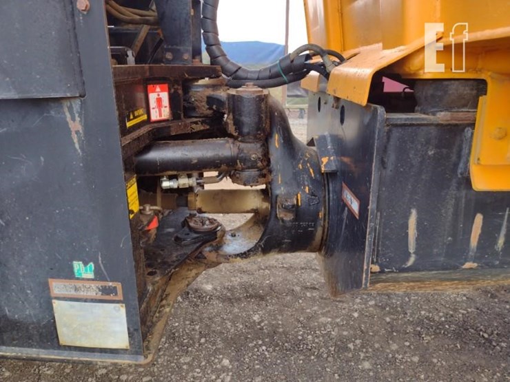 jcb-718-image-22