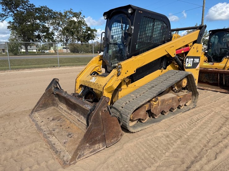 2014-caterpillar-299d-image-2