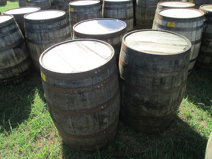 #29403-•-lot-of-(3)-whiskey-barrels-image-1