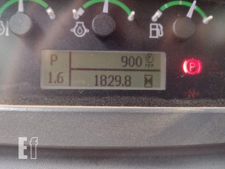 deere-650k-image-6