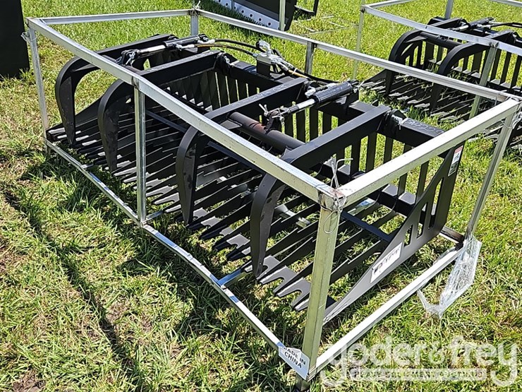 unused-jct-84"-rock-grapple-bucket-to-suit-skidsteer-image-1