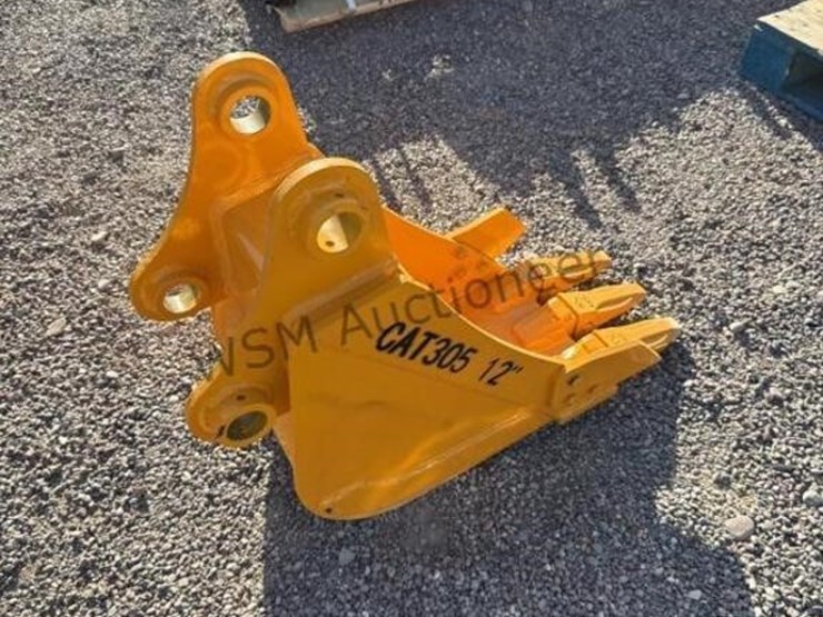 caterpillar-305-image-4