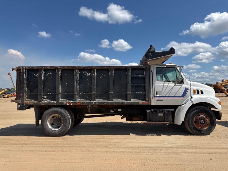 2001-sterling-dump-truck-image-5