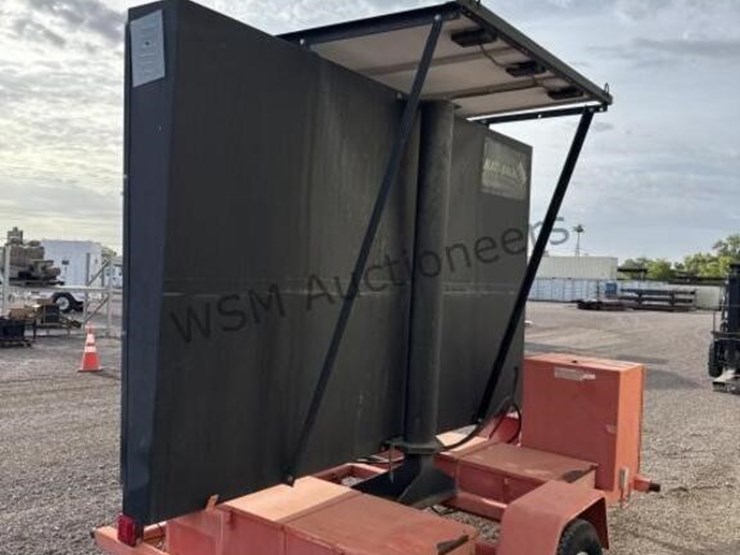 2007-national-signal-345-pcms-towable-message-boar-image-6
