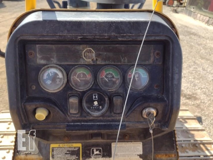 2000-deere-550h-lt-image-7