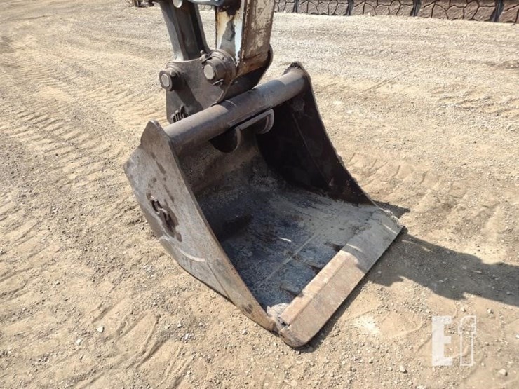 2018-bobcat-e85-image-15
