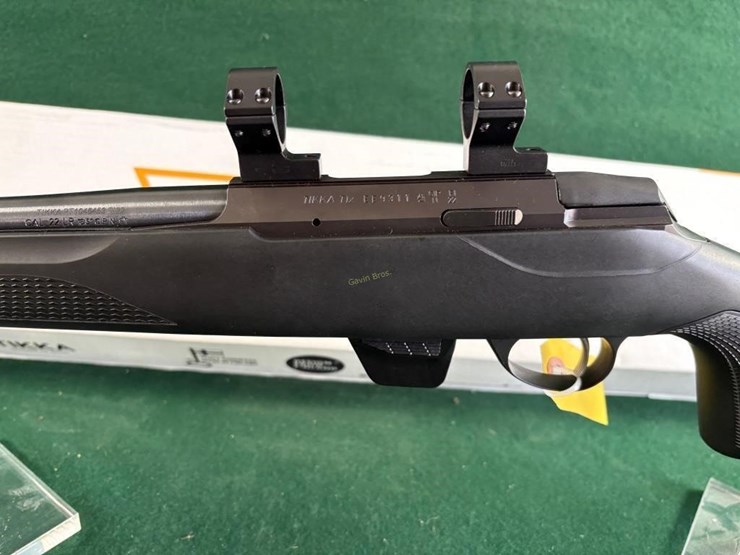 tikka-beretta-t1x-22lr-rifle-image-8